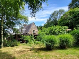 Maison 7 Pièces + Gîte + Jardins Fleuris Exceptionnels 56460 Saint-Guyomard